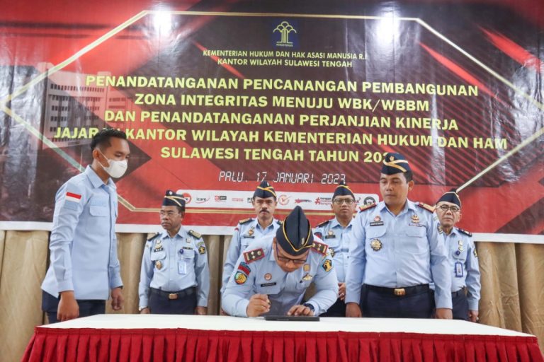 Kanwil Kemenkumham Sulteng Tandatangani Pejanjian Kinerja Dan ...