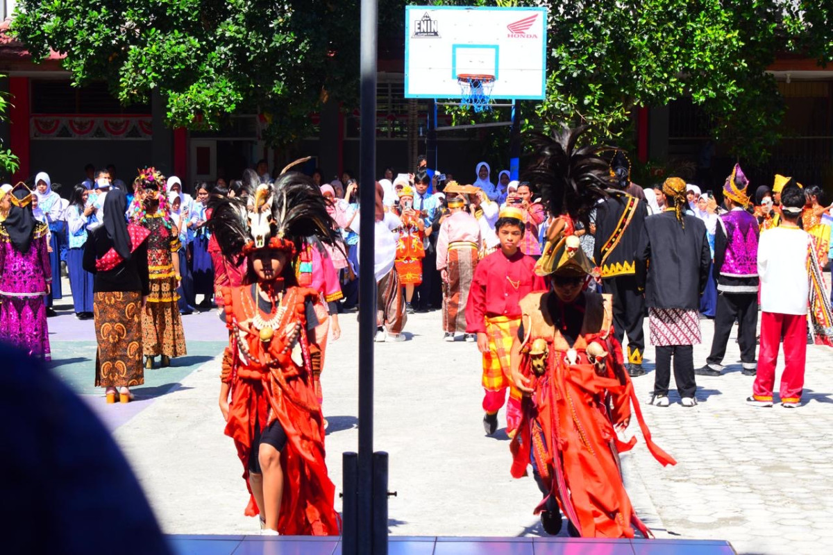 e2a948e9-052f-4f05-9955-c045f4f0d683