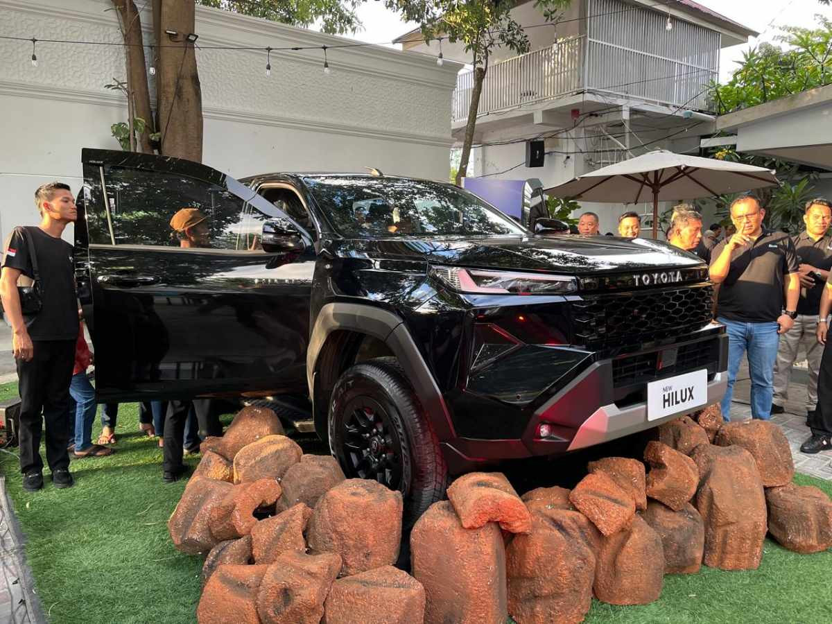 New Hilux