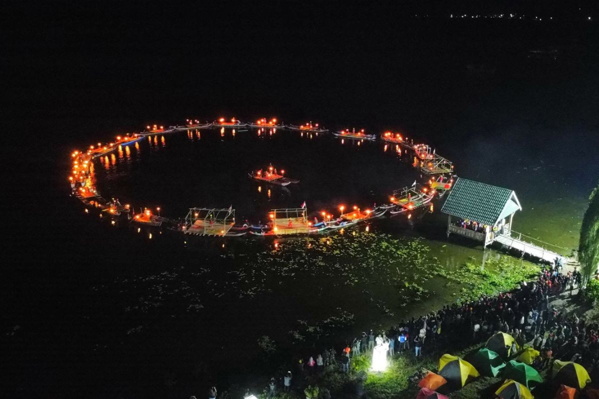 Festival Danau Lindu