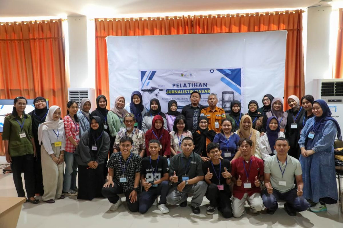 Pelatihan Jurnalistik Tuli Palu