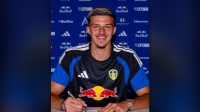 Tarik Muharemovic Debut Leeds United