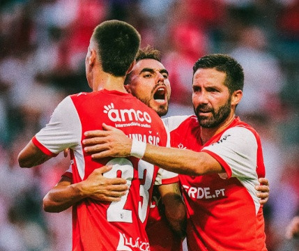 Braga Kalahkan Dinamo Minsk