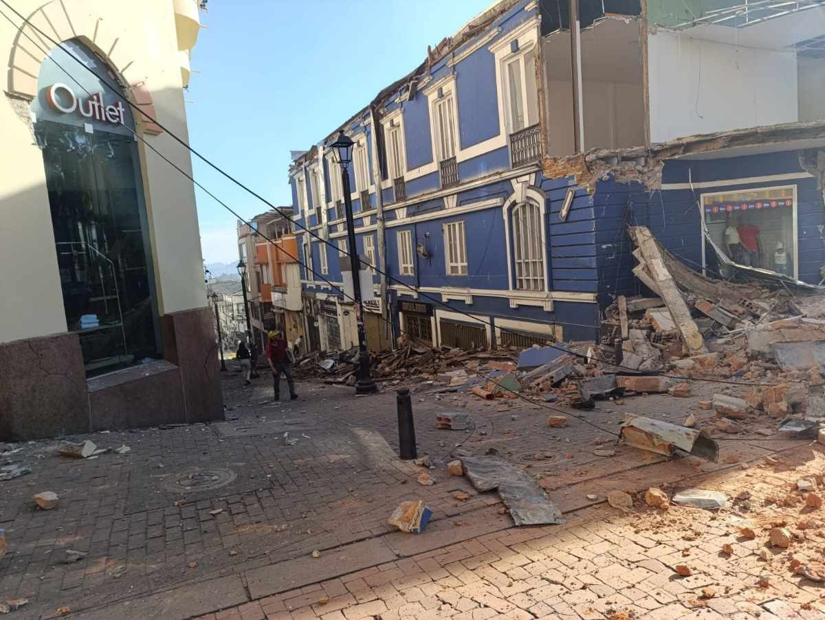 Gempa Kolombia