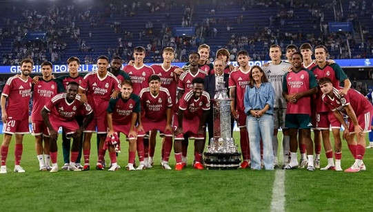 Brahim Diaz Real Madrid Juara Teresa Herrera