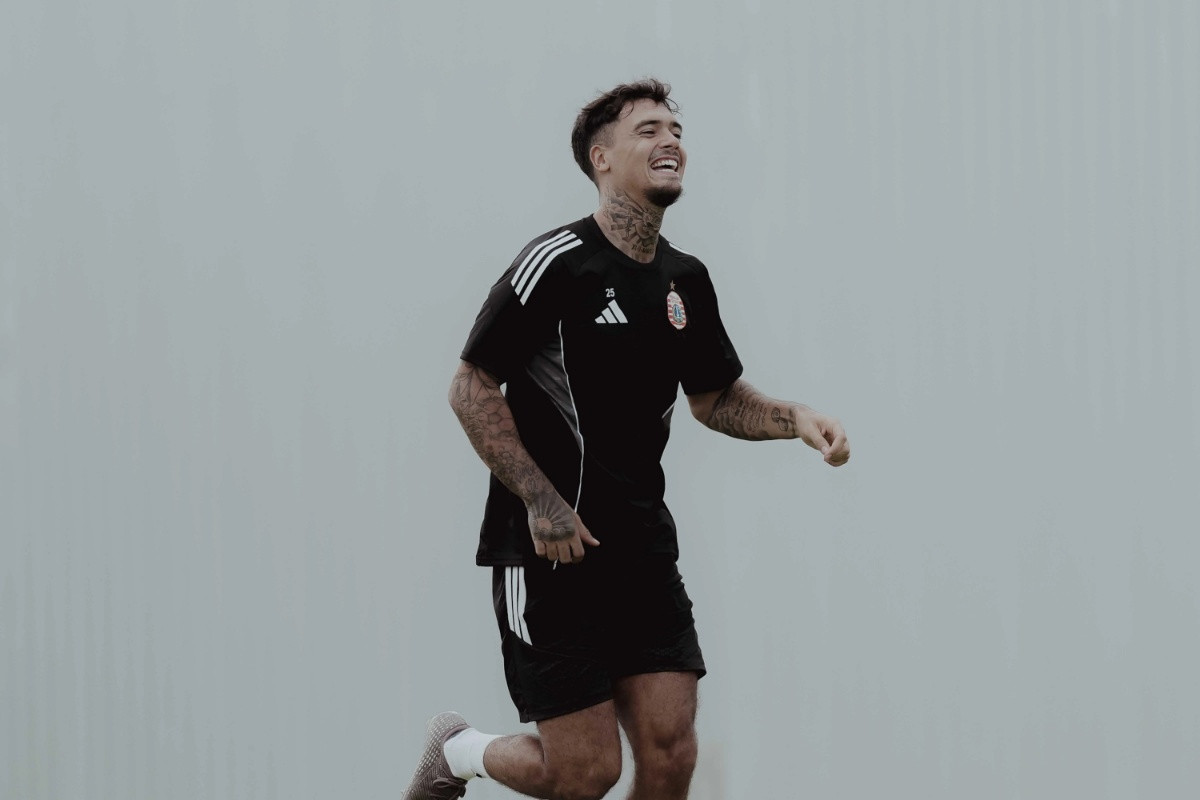 Shayne Pattynama Persija