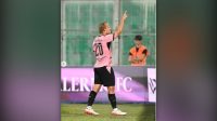 Palermo dan Cremonese Lolos