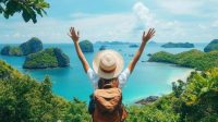 Traveling Dukung Penuaan Sehat