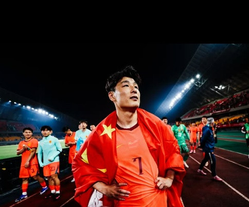 Wu Lei bela bocah penggemar China