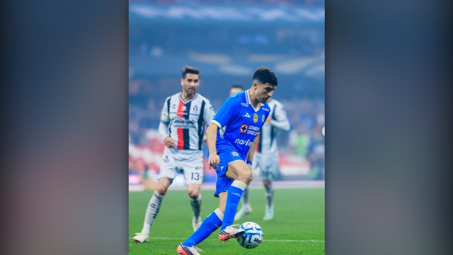 Cruz Azul Terpuruk