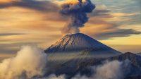 erupsi Semeru