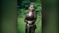 Ariel Tatum Ganti Nama