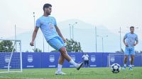 empat bek asing Persib