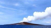 Abu Anak Krakatau Jakarta