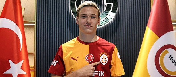 Aleksey Batrakov Galatasaray