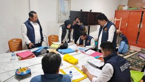 Polisi Geledah PDAM Palu